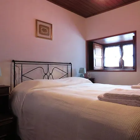 Casa Da Azenha * Baião