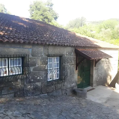 Casa Da Azenha * Baião