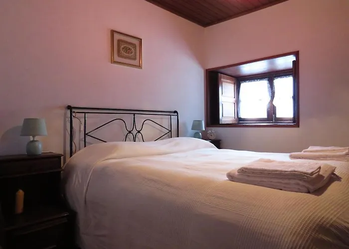 Casa Da Azenha * Baião