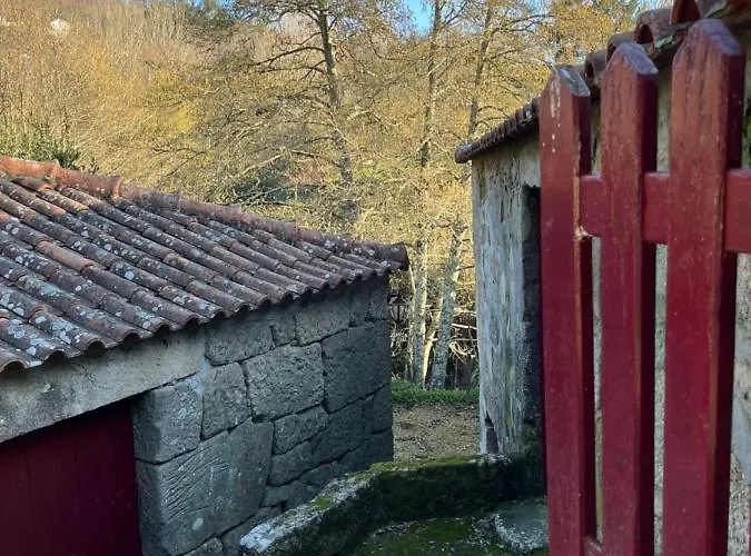 Casa Da Azenha * Baião